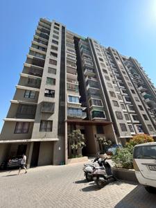Image of 1730 Sq.ft 3 BHK Apartment / Flat for rent in Savvy Swaraaj Sports Living, Gota, Ahmedabad for Rs. 34000