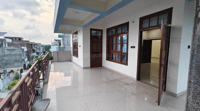 Balcony Image of 1800 Sq.ft 4 BHK Builder Floor for rent in Sharda Nagar Lucknow for Rs. 20000