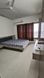 Bedroom Image of 2225 Sq.ft 3.5 BHK Apartment / Flat for rent in Takshashila Air, Ellisbridge Ahmedabad for Rs. 58000