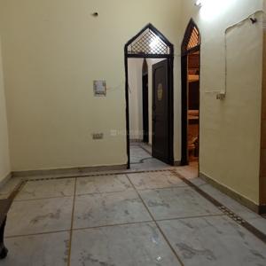 Hall Image of 900 Sq.ft 2 BHK Builder Floor for rent in Mukherjee Nagar New Delhi for Rs. 21000