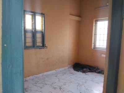Bedroom Image of 450 Sq.ft 1 BHK Independent House for rent in Tiruvottiyur Chennai for Rs. 4500