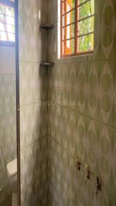 Bathroom Image of 700 Sq.ft 2 BHK Independent House for rent in Ilavala Hobli Mysore for Rs. 12000