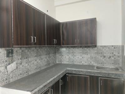 Kitchen Image of 800 Sq.ft 2 BHK Apartment / Flat for sale in CI Golf City, Kambakshpur Noida for Rs. 3090000