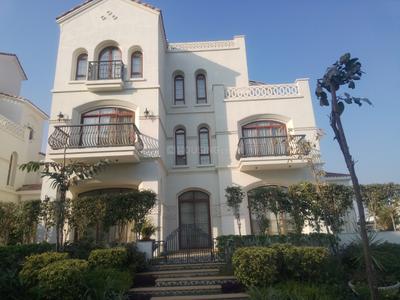 Image of 7555 Sq.ft 4.5 BHK Villa for sale in Shalimar Valencia County East, Gomti Nagar, Lucknow for Rs. 84319632