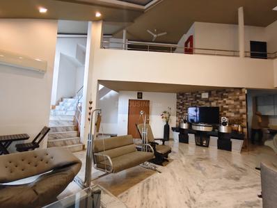 Hall Image of 3000 Sq.ft 3.5 BHK Villa for sale in Akota Vadodara for Rs. 50000000