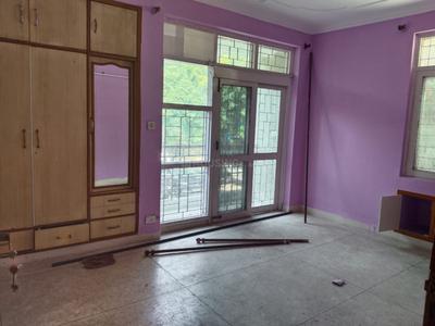 Bedroom Image of 1500 Sq.ft 2.5 BHK Apartment / Flat for rent in Sri Niketan Apartments, Sector 7 Dwarka New Delhi for Rs. 45000