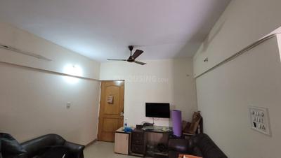 Hall Image of 900 Sq.ft 2 BHK Apartment / Flat for rent in Magarpatta Iris, Magarpatta City Pune for Rs. 40000