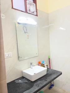 Image of 4000 Sq.ft 7 BHK Independent House for rent in Sector 41, Noida for Rs. 110000