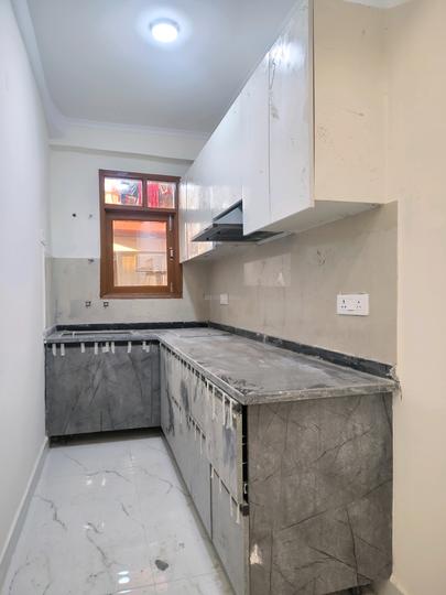 Aggarwal associates Main Image 1