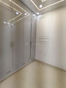 Bedroom Image of 1000 Sq.ft 3 BHK Builder Floor for sale in Paschim Vihar New Delhi for Rs. 20000000