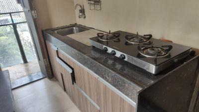 Kitchen Image of 650 Sq.ft 1 BHK Apartment / Flat for rent in Lower Parel Mumbai for Rs. 60000