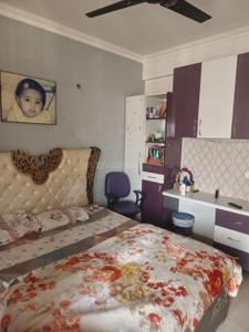 Bedroom Image of 1850 Sq.ft 3 BHK Apartment / Flat for sale in Amrapali Sapphire, Sector 45 Noida for Rs. 22000000