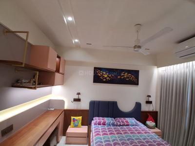 Bedroom Image of 2750 Sq.ft 4 BHK Apartment / Flat for sale in Shreeji Samasta, Bhayli Vadodara for Rs. 37500000