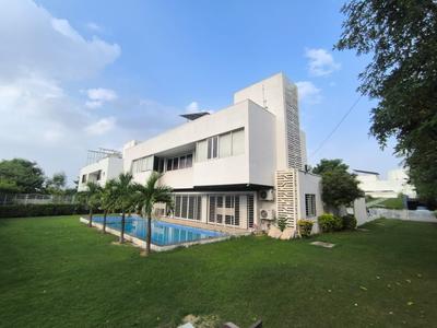 Image of 10000 Sq.ft 4 BHK Villa for sale in Shree Balaji Green Valley, Adalaj, Gandhinagar for Rs. 120000000