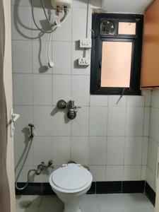 Common Bathroom Image of 703 Sq.ft 1 BHK Apartment / Flat for sale in Haware Estate, Kasarvadavali Thane for Rs. 5400000