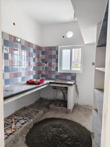 Kitchen Image of 900 Sq.ft 2 BHK Apartment / Flat for sale in Keelkattalai Chennai for Rs. 7650000