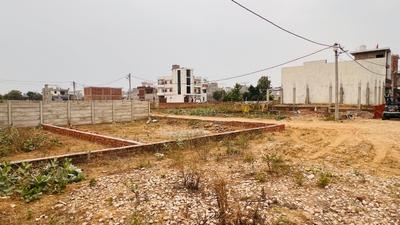 Image of 1000 Sq.ft Residential Plot / Land for sale in Gomti Nagar Extension, Lucknow for Rs. 4250000
