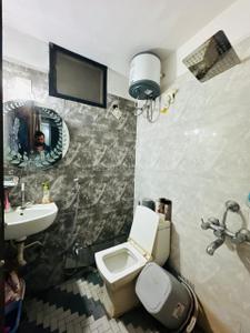 Bathroom Image of 1140 Sq.ft 3 BHK Apartment / Flat for sale in Earthshastra Nariman Point, Mahalakshmi Nagar Indore for Rs. 5000000