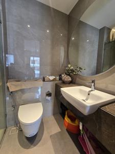 Bathroom Image of 1700 Sq.ft 3 BHK Apartment / Flat for sale in Ekta Verve, Santacruz West Mumbai for Rs. 87500000