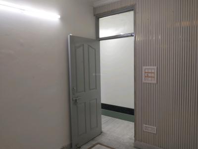 Bedroom Image of 675 Sq.ft 3 BHK Builder Floor for sale in Laxmi Nagar New Delhi for Rs. 5800000