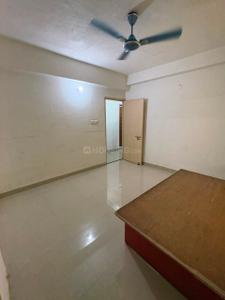 Bedroom Image of 900 Sq.ft 3 BHK Apartment / Flat for rent in Char Chinar, Chinar Park Kolkata for Rs. 22000