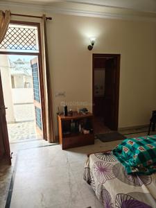 Bedroom Image of 650 Sq.ft 1 BHK Independent House for rent in Sector 61 Noida for Rs. 23000