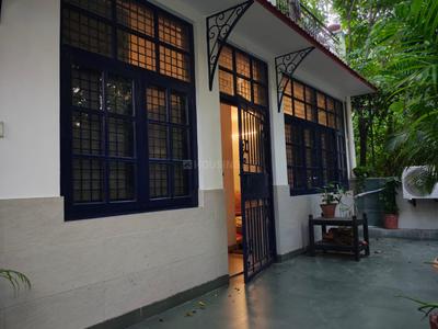 Balcony Image of 1600 Sq.ft 3 BHK Apartment / Flat for sale in DDA Flats Mayur Vihar, Mayur Vihar Phase 1 New Delhi for Rs. 24500000