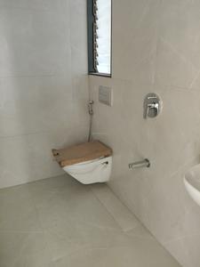 Common Bathroom Image of 736 Sq.ft 2 BHK Apartment / Flat for sale in Mulund West Mumbai for Rs. 19000000