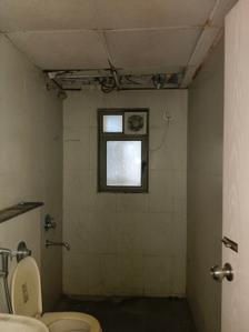 Common Bathroom Image of 909 Sq.ft 2 BHK Apartment / Flat for sale in Lodha Casa Rio, Palava Phase 1 Thane for Rs. 5100000