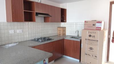 Kitchen Image of 1450 Sq.ft 2 BHK Apartment / Flat for rent in Godrej The Suites, Jaypee Greens Greater Noida for Rs. 47000