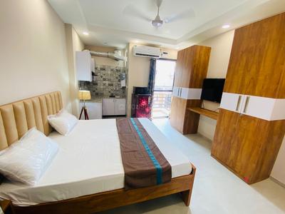 Bedroom Image of 580 Sq.ft 1 RK Builder Floor for rent in South City Floors 1, Sector 41 Gurgaon for Rs. 21000
