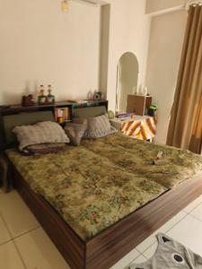 Bedroom Image of 900 Sq.ft 2 BHK Apartment / Flat for rent in Shashvat Eternia, Tragad Ahmedabad for Rs. 22000