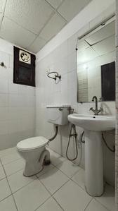 Bathroom Image of 920 Sq.ft 2 BHK Apartment / Flat for sale in Gaurs Green Vista, Indirapuram Ghaziabad for Rs. 10600000