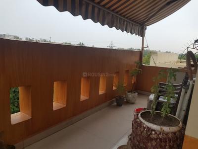 Balcony Image of 1600 Sq.ft 3 BHK Builder Floor for rent in Punjabi Bagh New Delhi for Rs. 75000