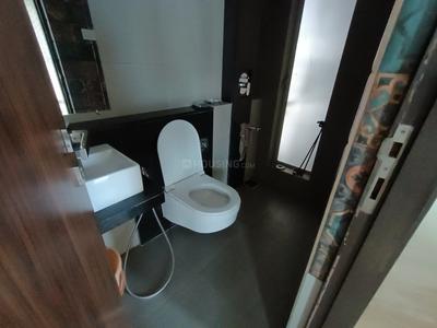 Bathroom Image of 720 Sq.ft 2 BHK Apartment / Flat for sale in Rajesh White City, Kandivali East Mumbai for Rs. 25000000