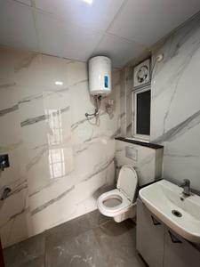 Bathroom Image of 1494 Sq.ft 3 BHK Apartment / Flat for sale in Smartworld Gems, Sector 89 Gurgaon for Rs. 21000000