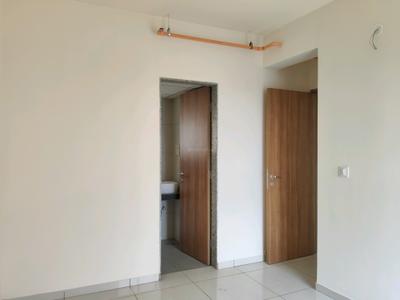 Bedroom Image of 950 Sq.ft 2 BHK Apartment / Flat for rent in Hiranandani Estate Avila, Hiranandani Estate Thane for Rs. 45000