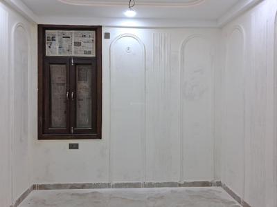 Living Room Image of 1300 Sq.ft 3 BHK Apartment / Flat for sale in Skyline Dev Infra, Sector 49 Noida for Rs. 6000000