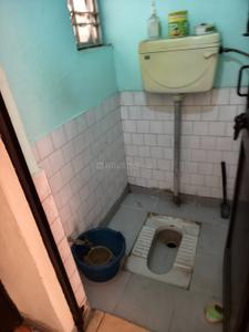 Bathroom Image of 1100 Sq.ft 1 BHK Independent House for rent in Saptarishi Apartments, Sector 23 Rohini New Delhi for Rs. 20000