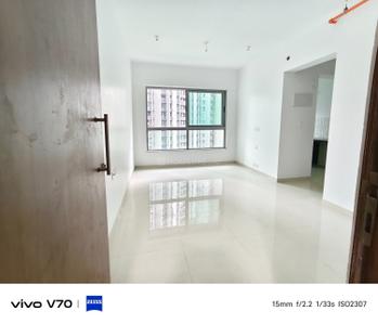 Hall Image of 600 Sq.ft 1 BHK Apartment / Flat for sale in Kalpataru Immensa, Thane West Thane for Rs. 8500000
