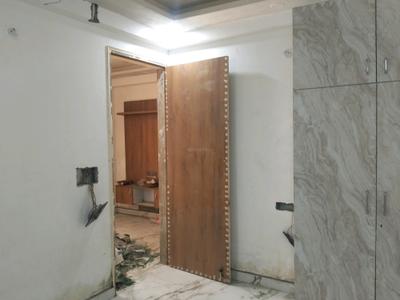 Bedroom Image of 900 Sq.ft 3 BHK Builder Floor for sale in Mayur Vihar Phase 1 New Delhi for Rs. 7000000