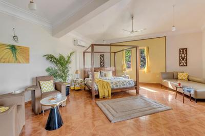 Hall Image of 4842 Sq.ft 4 BHK Villa for sale in Salvador Do Mundo Goa for Rs. 100000000