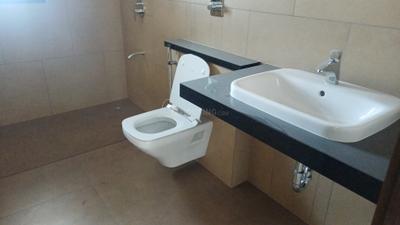 Image of 3000 Sq.ft 4 BHK Apartment / Flat for sale in Marina One Phase 1, Marine Drive, Kochi for Rs. 43000000