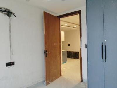Bedroom Image of 1350 Sq.ft 3 BHK Apartment / Flat for sale in Satbari New Delhi for Rs. 13000000
