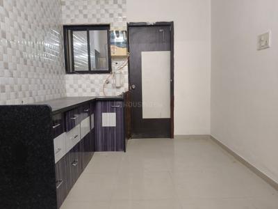 Kitchen Image of 950 Sq.ft 2 BHK Apartment / Flat for rent in BR Patel Siddharth Enclave, Harni Vadodara for Rs. 15000