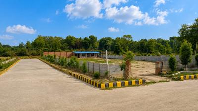 Image of 1000 Sq.ft Residential Plot / Land for sale in Sultanpur Road, Lucknow for Rs. 1200000