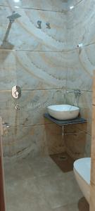 Bathroom Image of 2100 Sq.ft 3 BHK Independent House for sale in Chitaipur Varanasi for Rs. 9500000