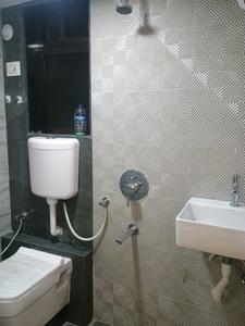 Common Bathroom Image of 813 Sq.ft 1.5 BHK Apartment / Flat for sale in Runwal Garden City Cluster 11 Tower 1 2, Dombivli East Thane for Rs. 6099000