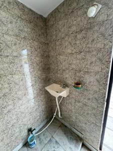 Bathroom Image of 150 Sq.ft 1 RK Builder Floor for rent in Sikandra Agra for Rs. 7000