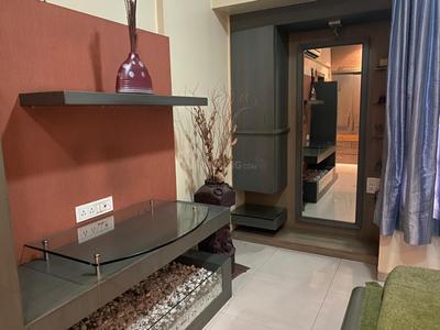 Bedroom Image of 1500 Sq.ft 3 BHK Apartment / Flat for rent in Nyati Exotica, Mohammed Wadi Pune for Rs. 40000